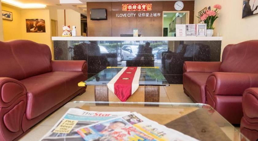 Hotel City Comfort Inn Puchong Bagian luar foto