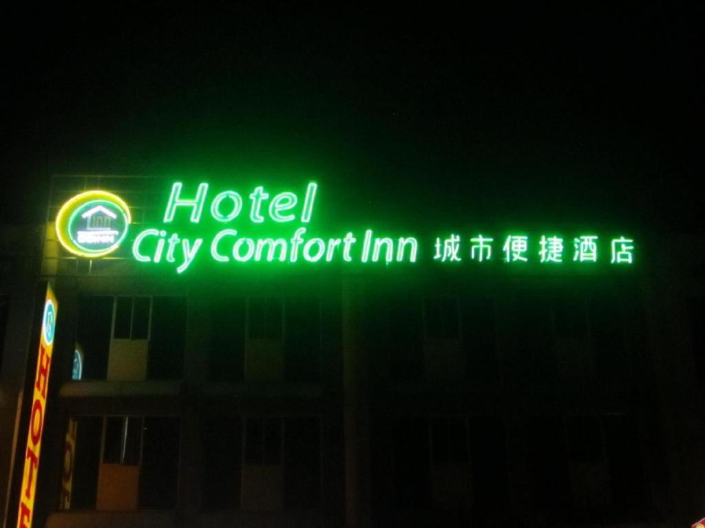 Hotel City Comfort Inn Puchong Bagian luar foto