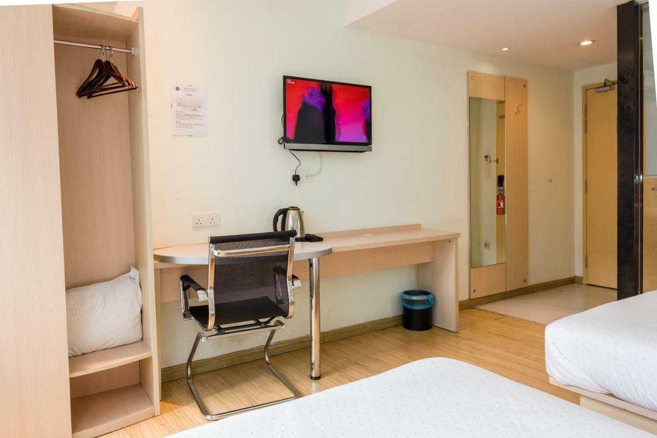 Hotel City Comfort Inn Puchong Bagian luar foto
