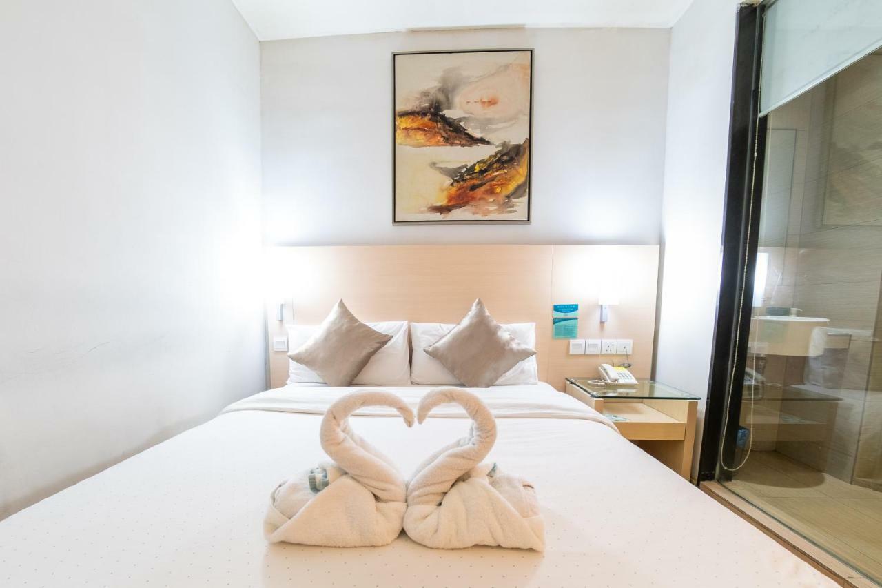 Hotel City Comfort Inn Puchong Bagian luar foto